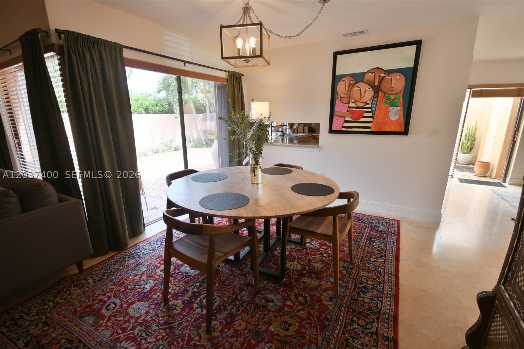 BRIAR LAKE - Residential