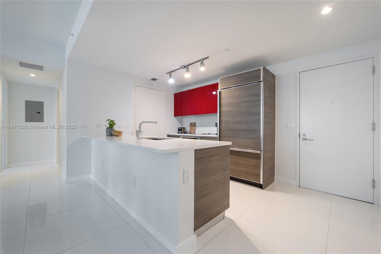 1100 MILLECENTO RESIDENCE - Residential Lease