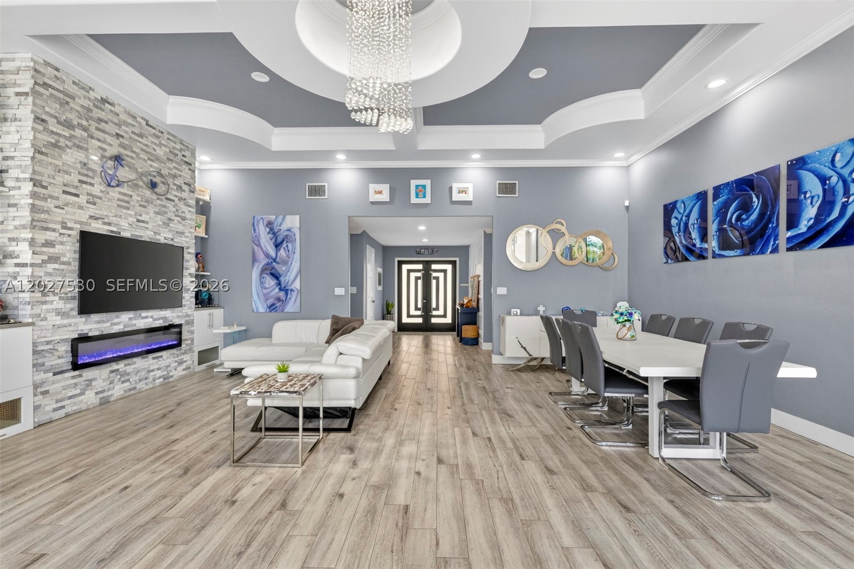 CYPRESS RUN - Residential