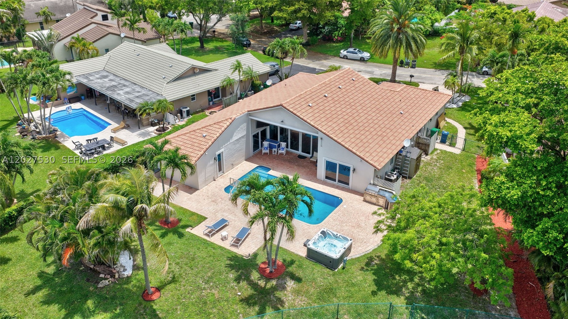 CYPRESS RUN - Residential