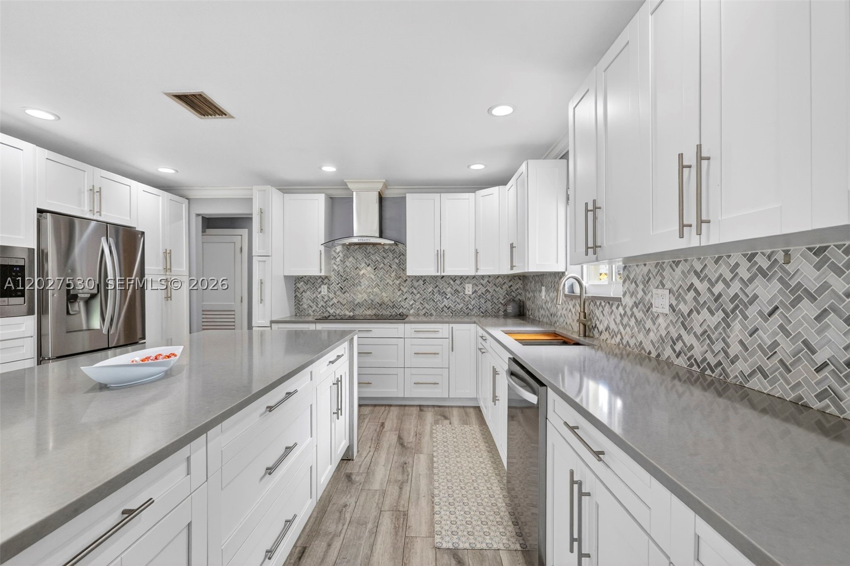 CYPRESS RUN - Residential