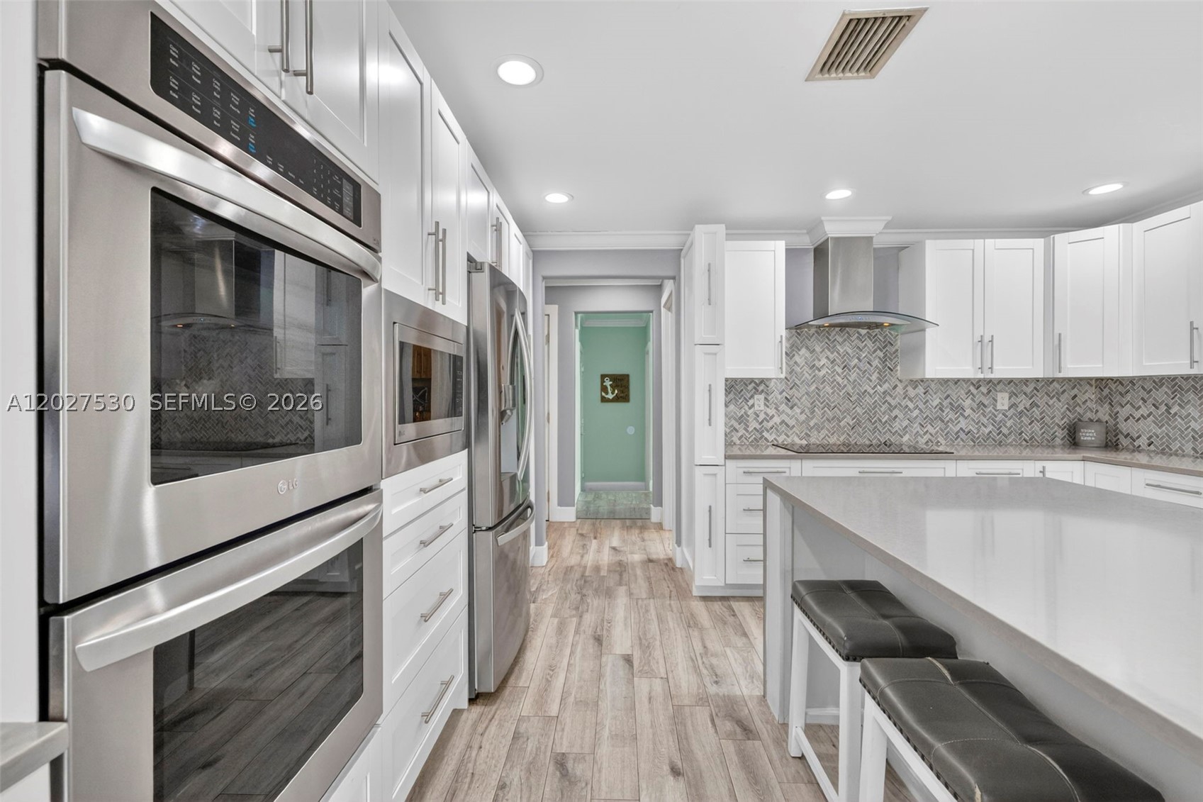 CYPRESS RUN - Residential