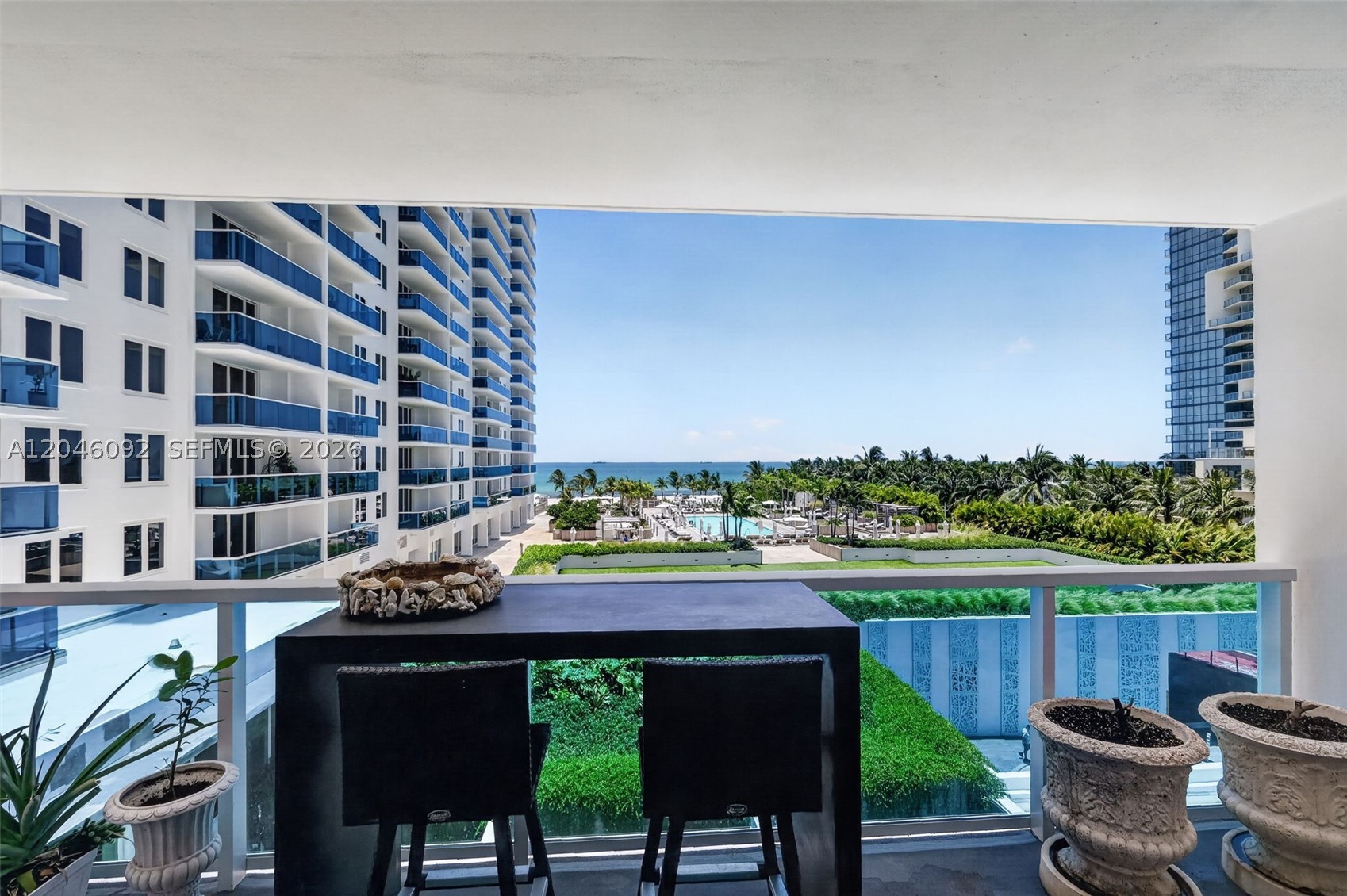 RONEY PALACE CONDO - Residential