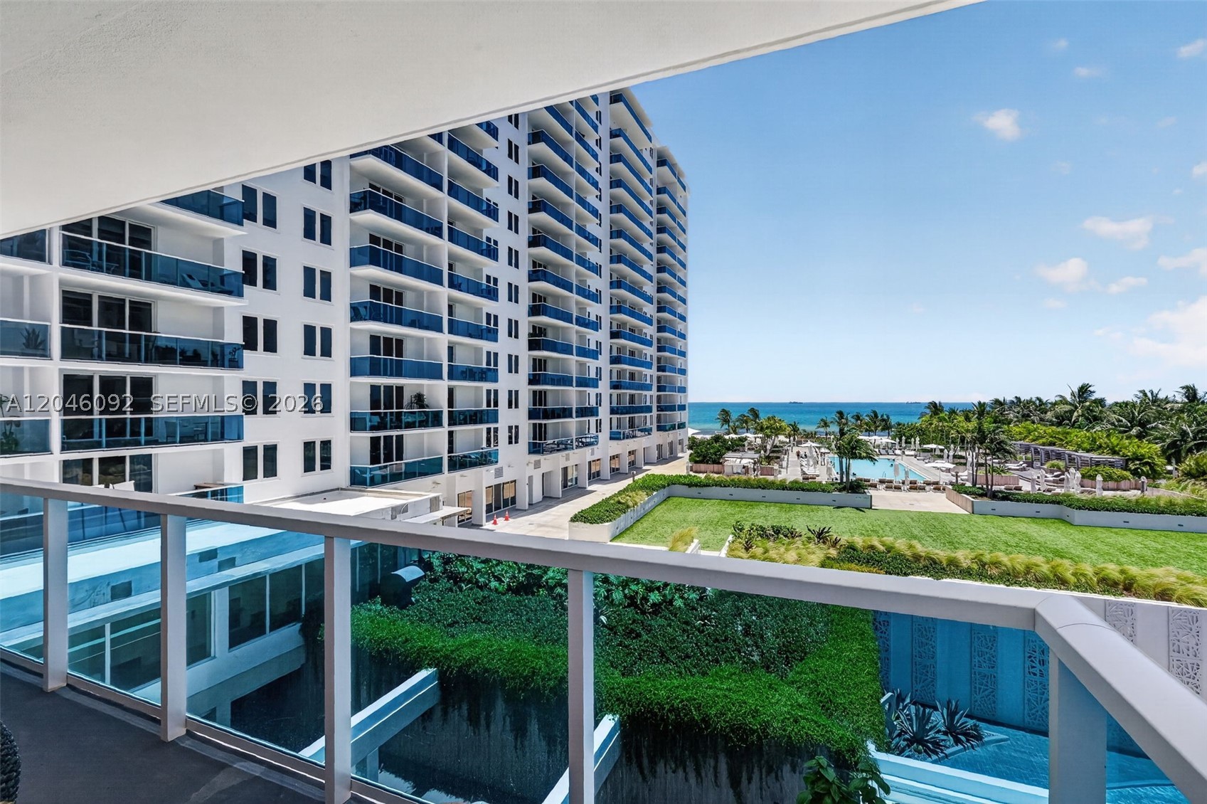 RONEY PALACE CONDO - Residential