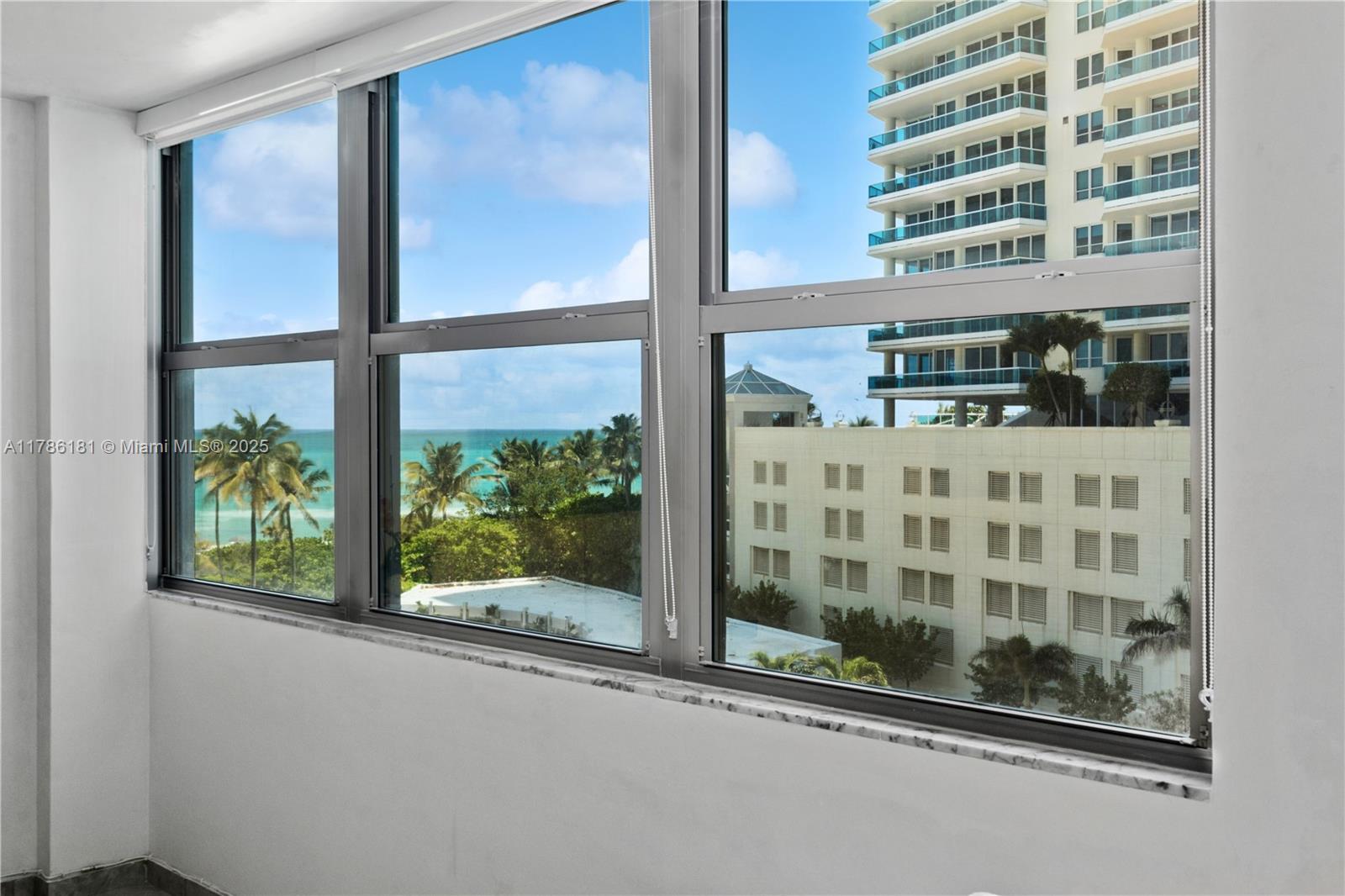 CRYSTAL HOUSE CONDO - Residential