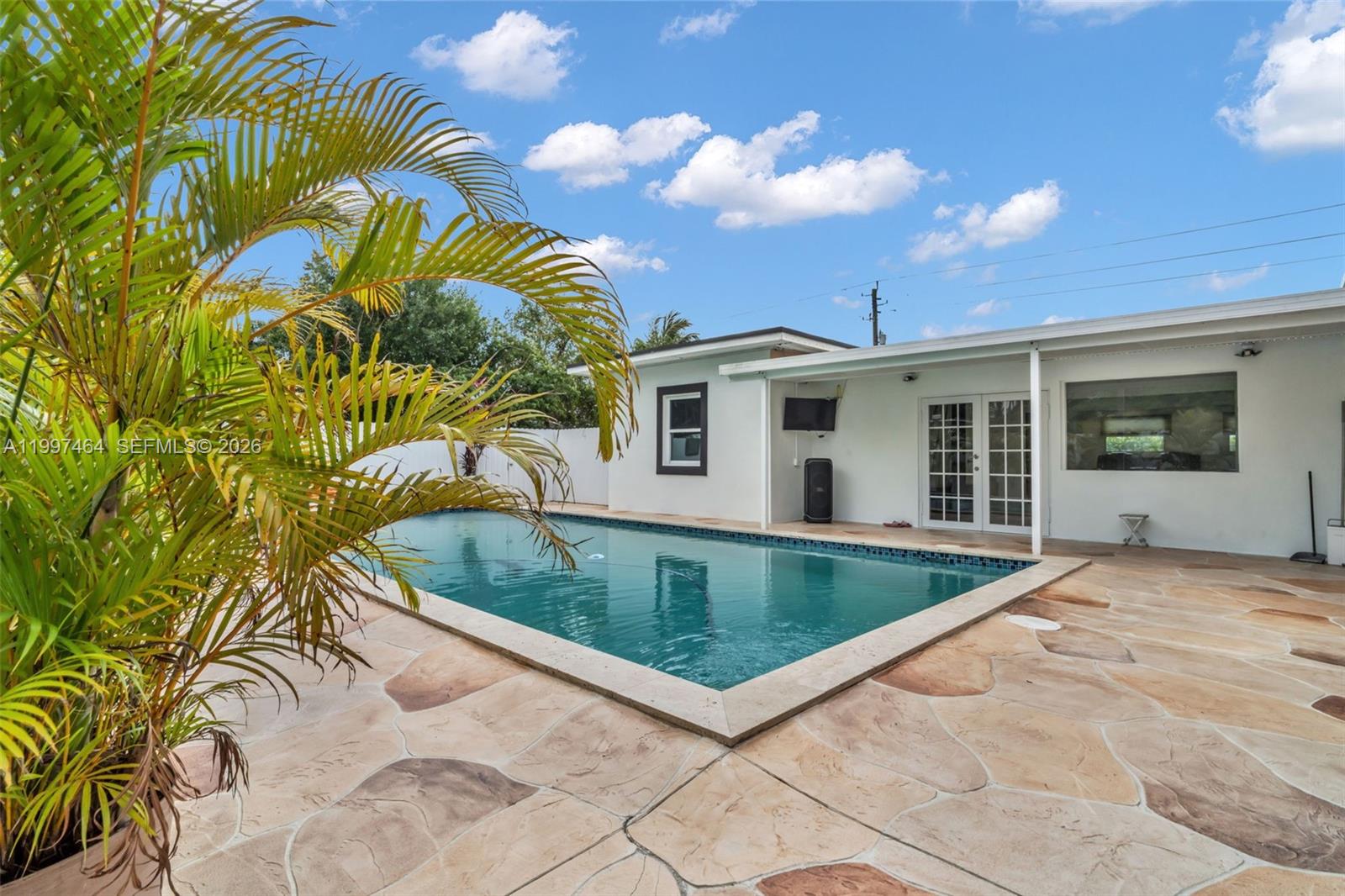 SUNNY ACRES - Residential