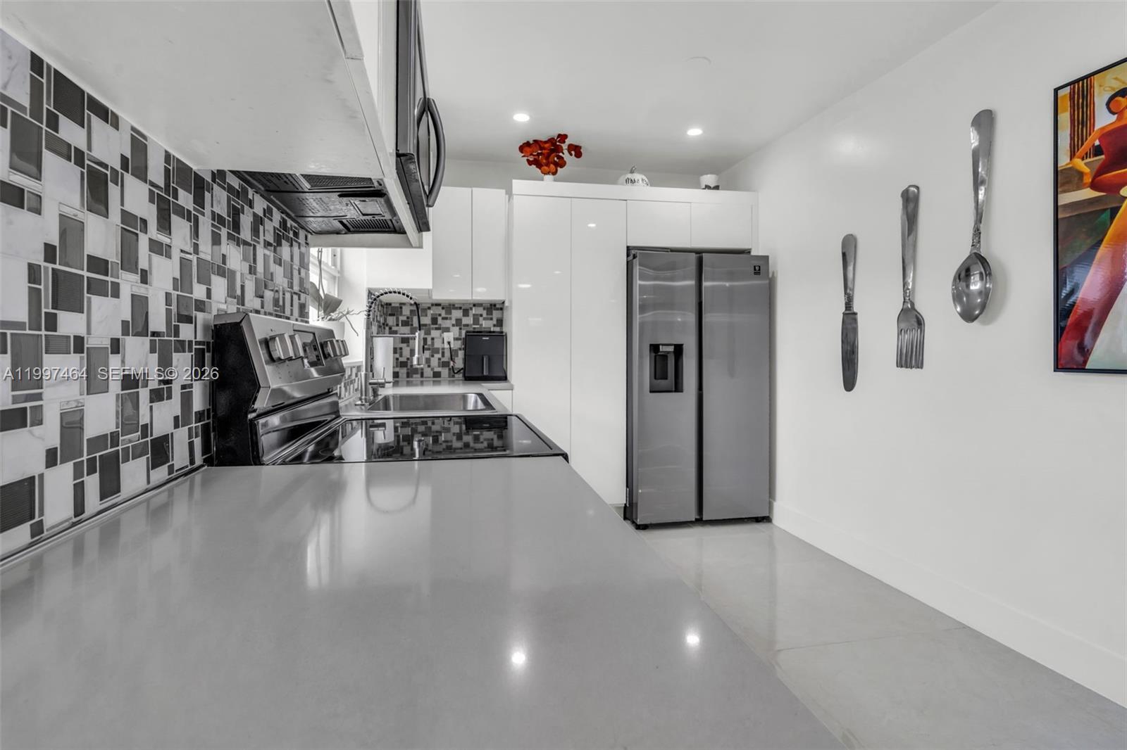 SUNNY ACRES - Residential