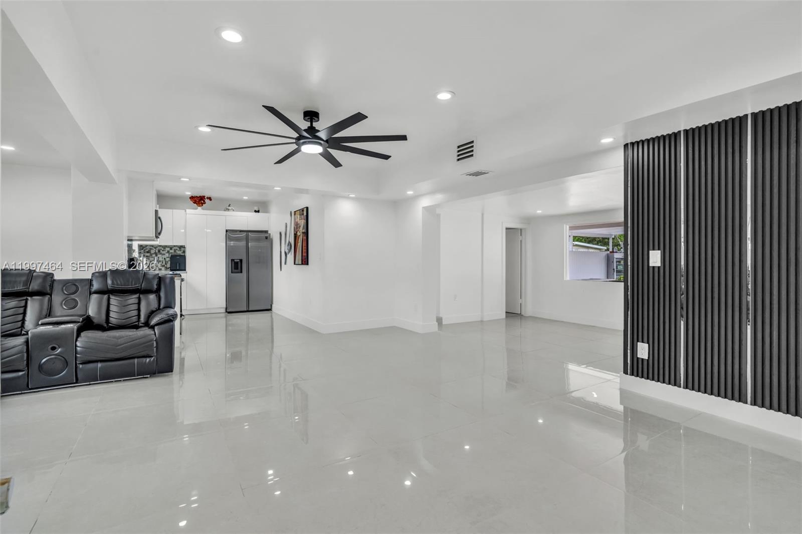 SUNNY ACRES - Residential