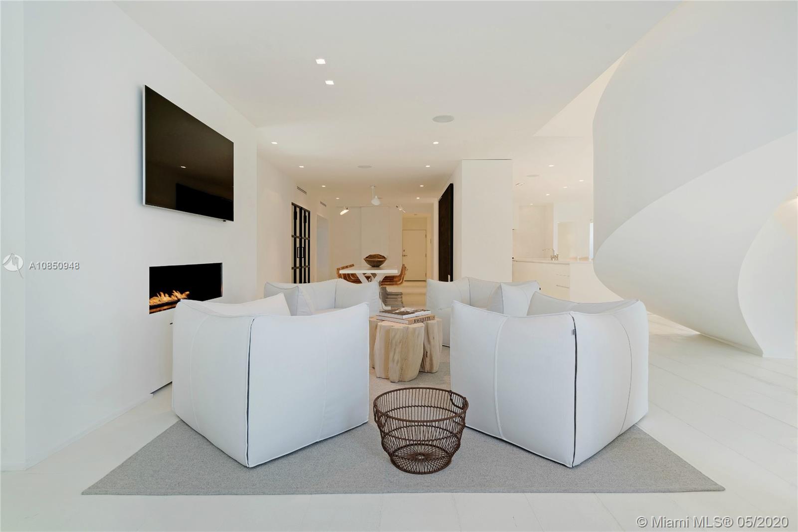OCEAN BEACH - Residential