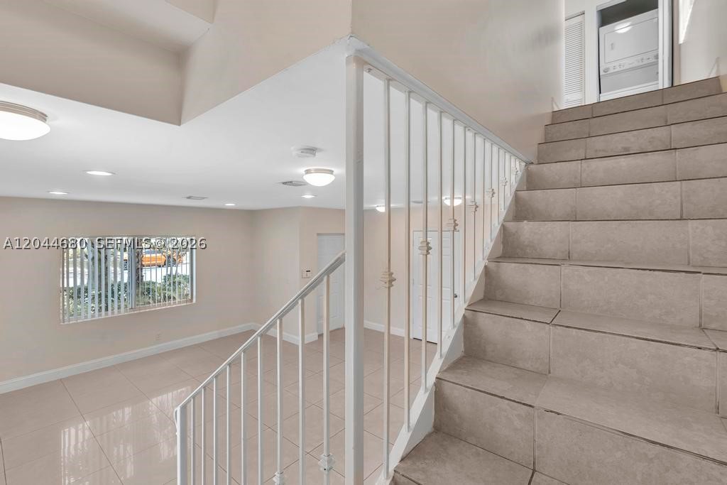SEMINOLE FOREST - Residential