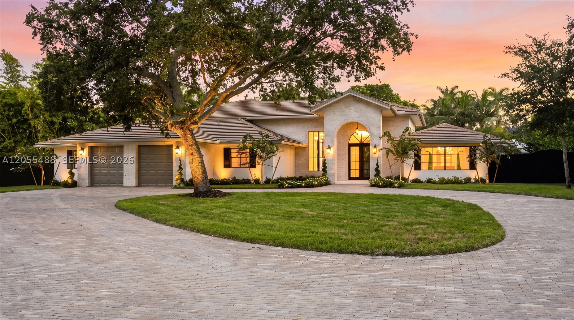 BANYAN COVE - Residential