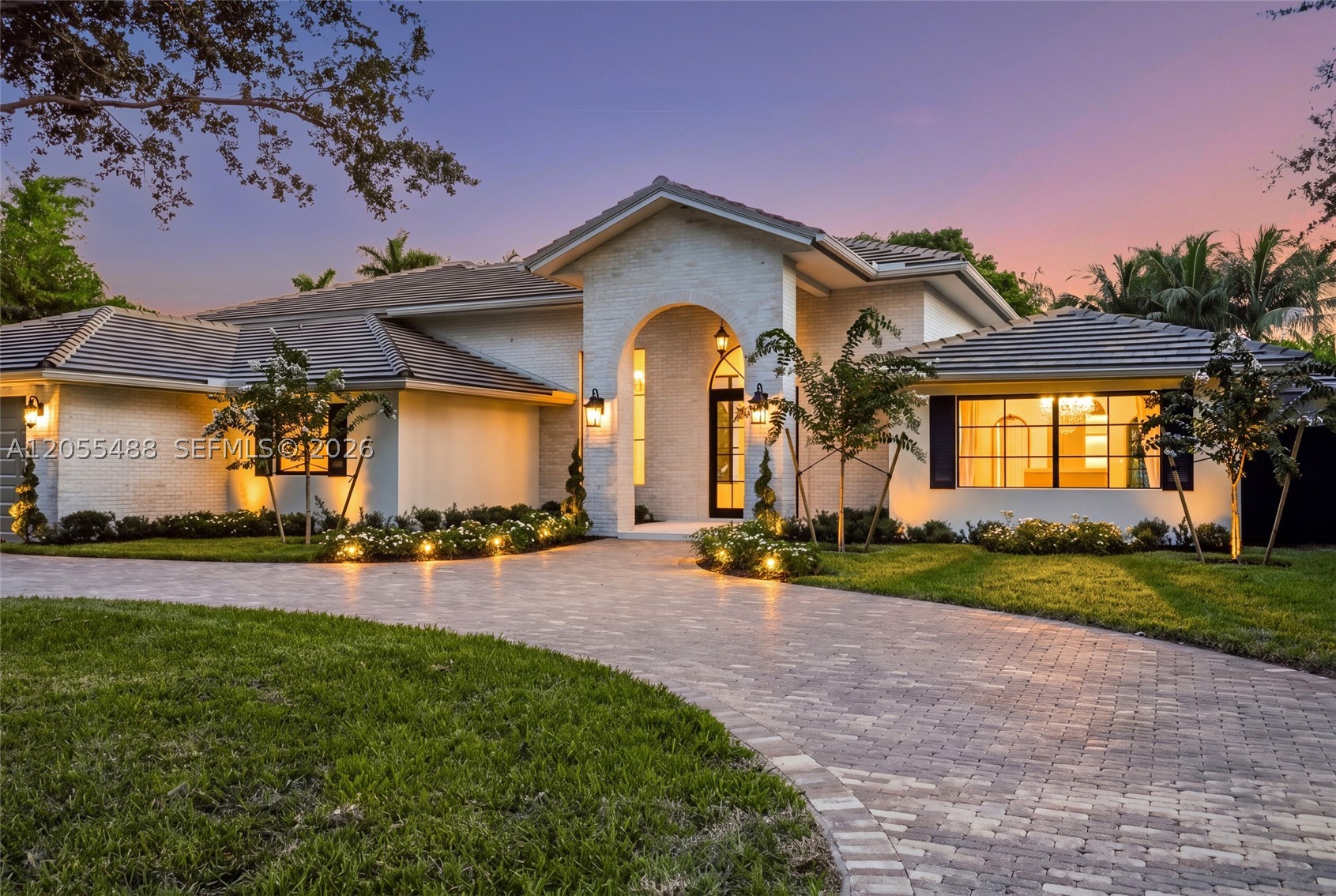 BANYAN COVE - Residential