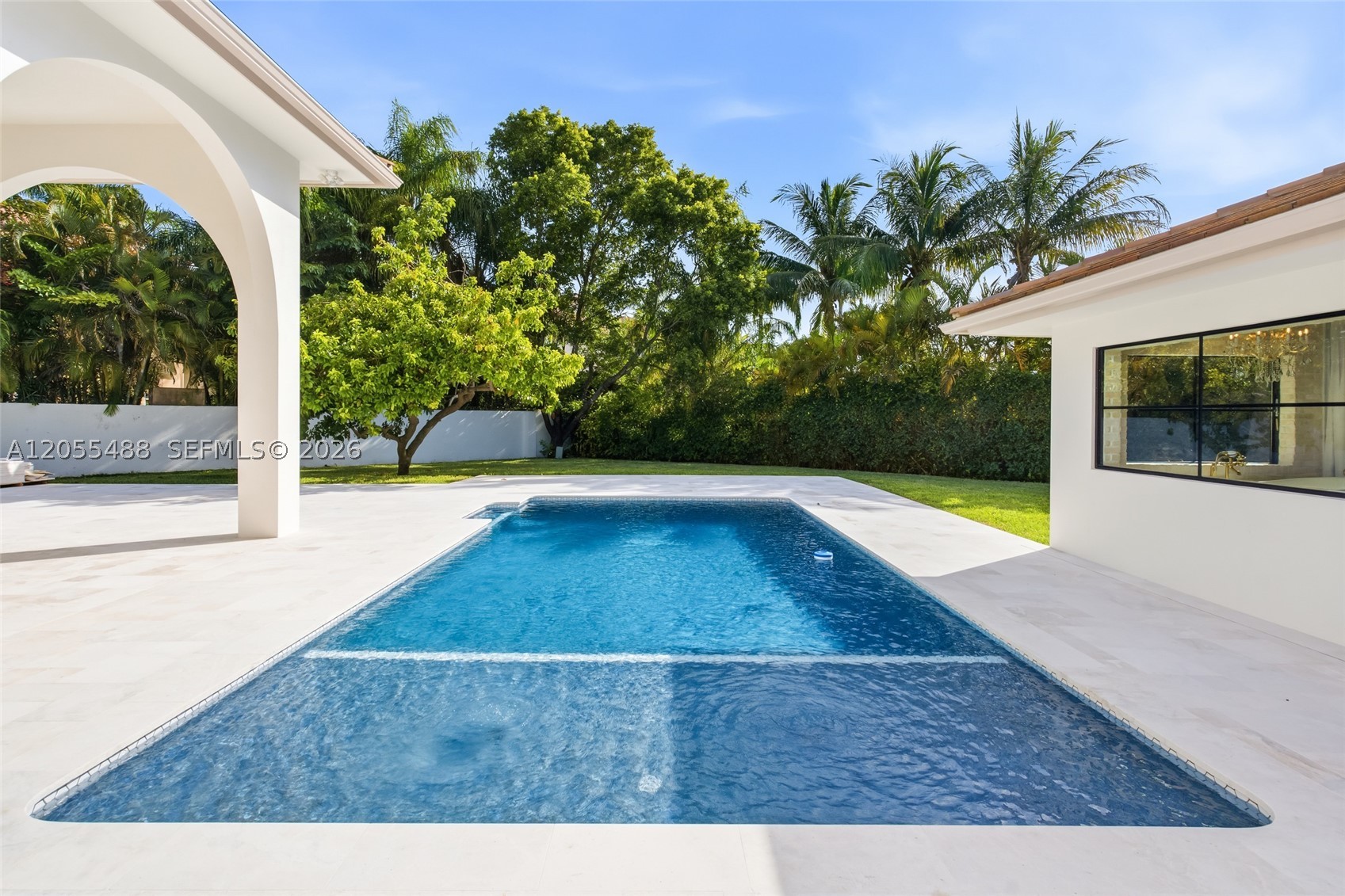 BANYAN COVE - Residential
