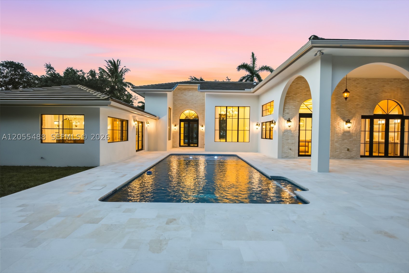 BANYAN COVE - Residential