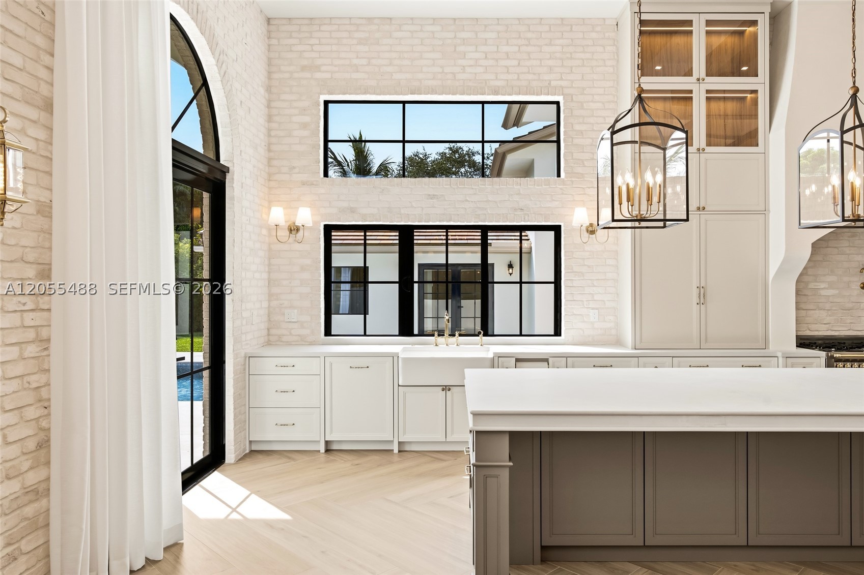 BANYAN COVE - Residential