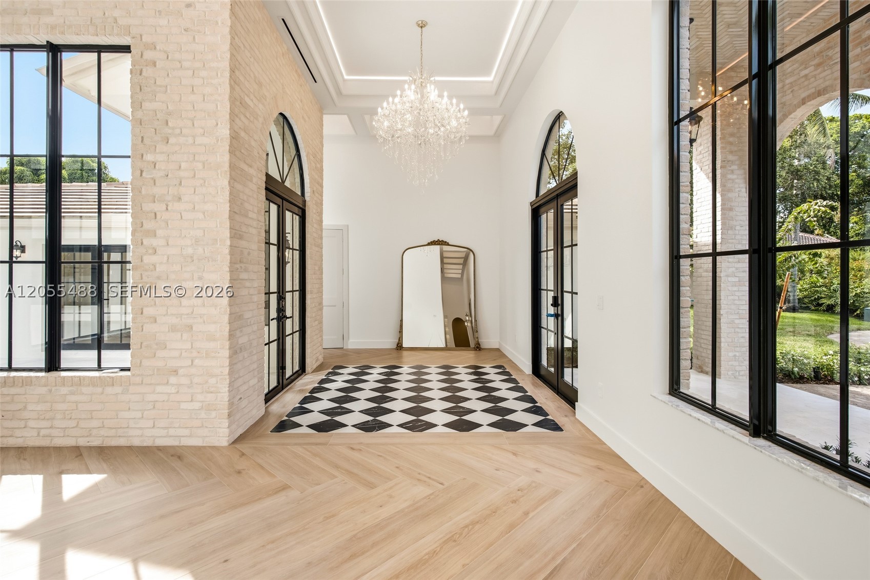 BANYAN COVE - Residential
