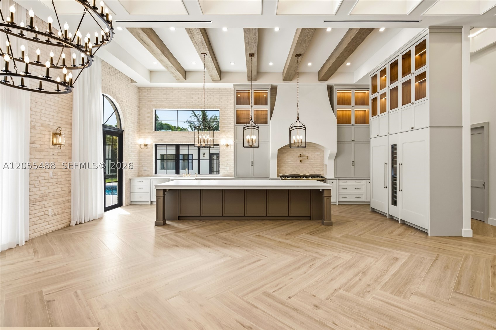 BANYAN COVE - Residential