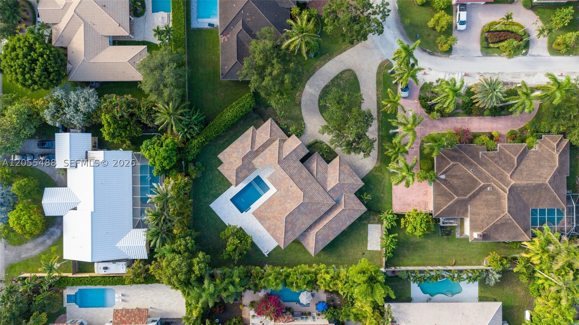 BANYAN COVE - Residential