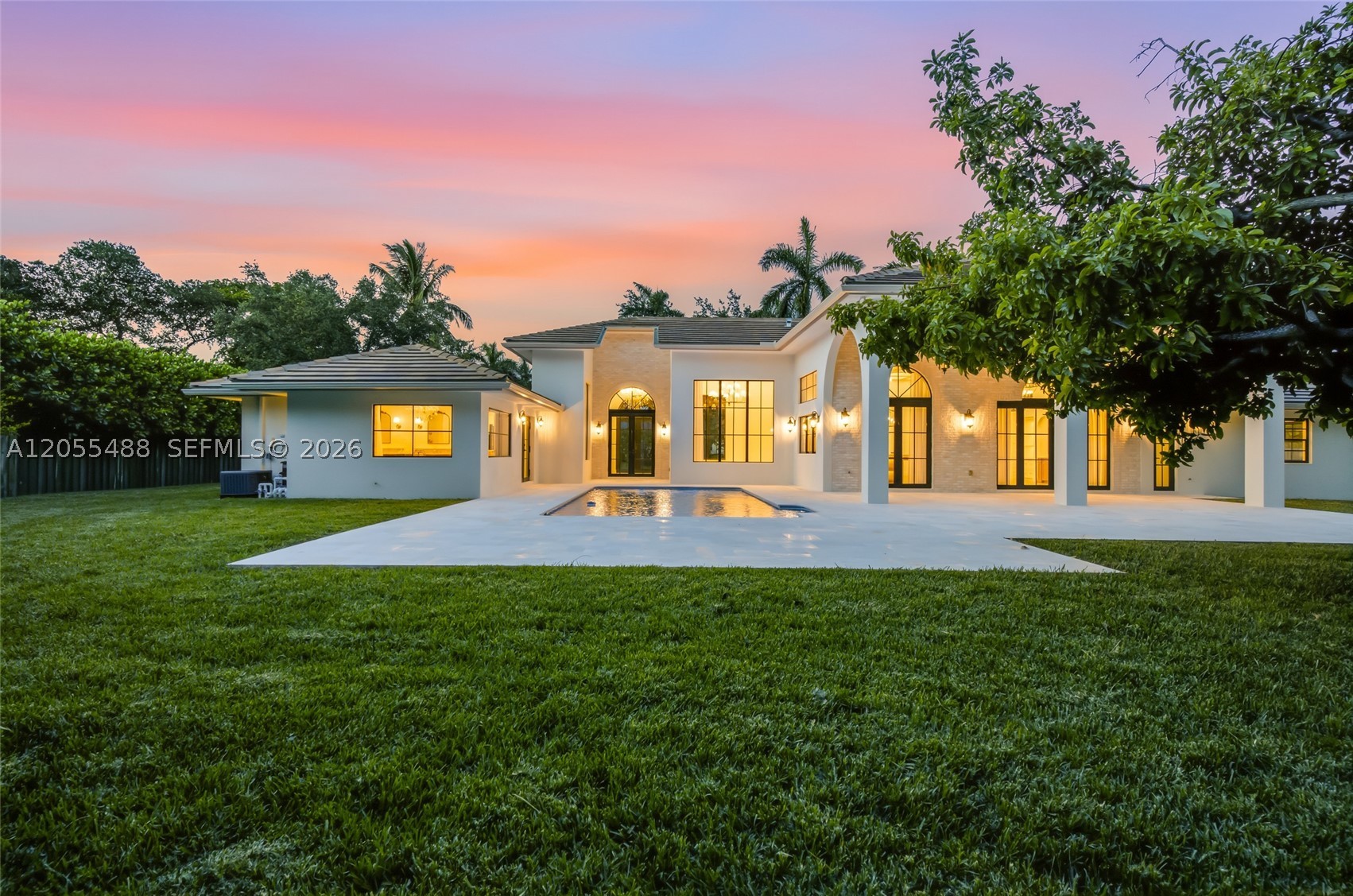 BANYAN COVE - Residential