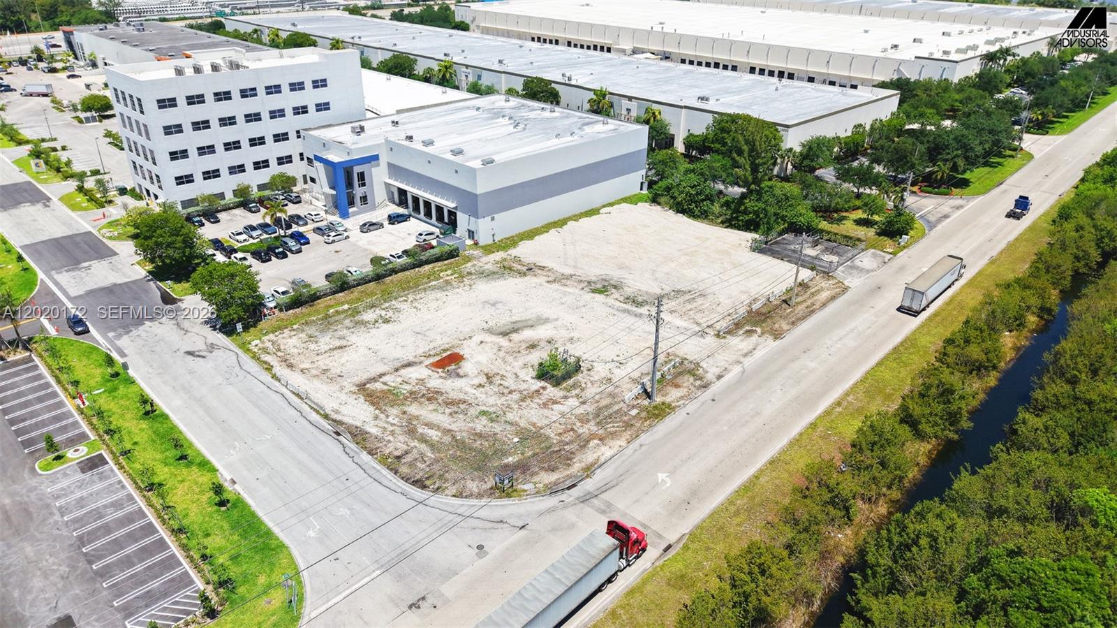 11501 NW 124 Street, Medley, FL (Folio 22-2030-016-0500) offers an exceptional ±0.96-acre corner lot in the heart of Pan American North Business Park. Zoned M-1 Light Industrial, this site is perfectly positioned for warehouse, distribution, or light manufacturing development.
Strategically located with immediate access to Florida’s Turnpike, US 27, I-75, SR 826 (Palmetto Expressway), and Gratigny Parkway, the property provides unmatched regional connectivity and logistics efficiency throughout South Florida. Ideal for users seeking prime visibility and rapid market access.
