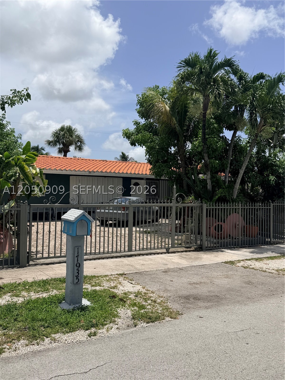 CAROL CITY 3RD ADDN - Residential