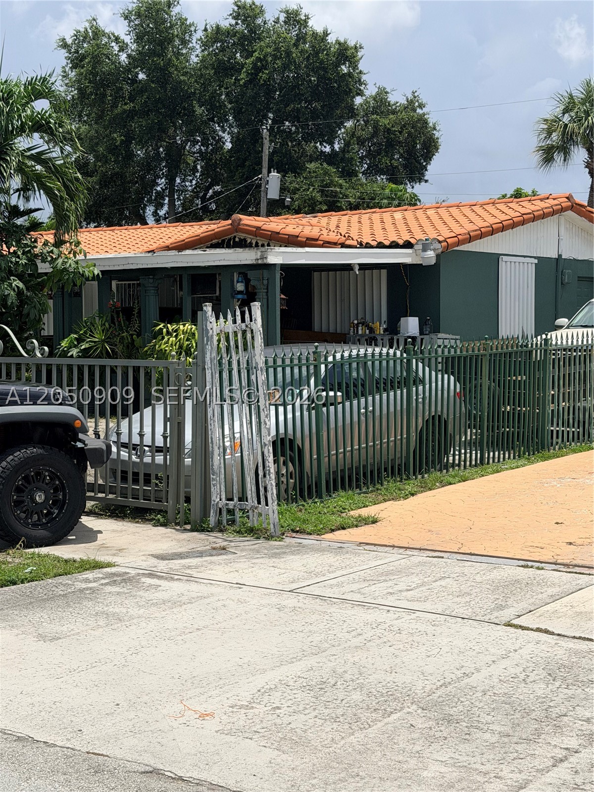 CAROL CITY 3RD ADDN - Residential