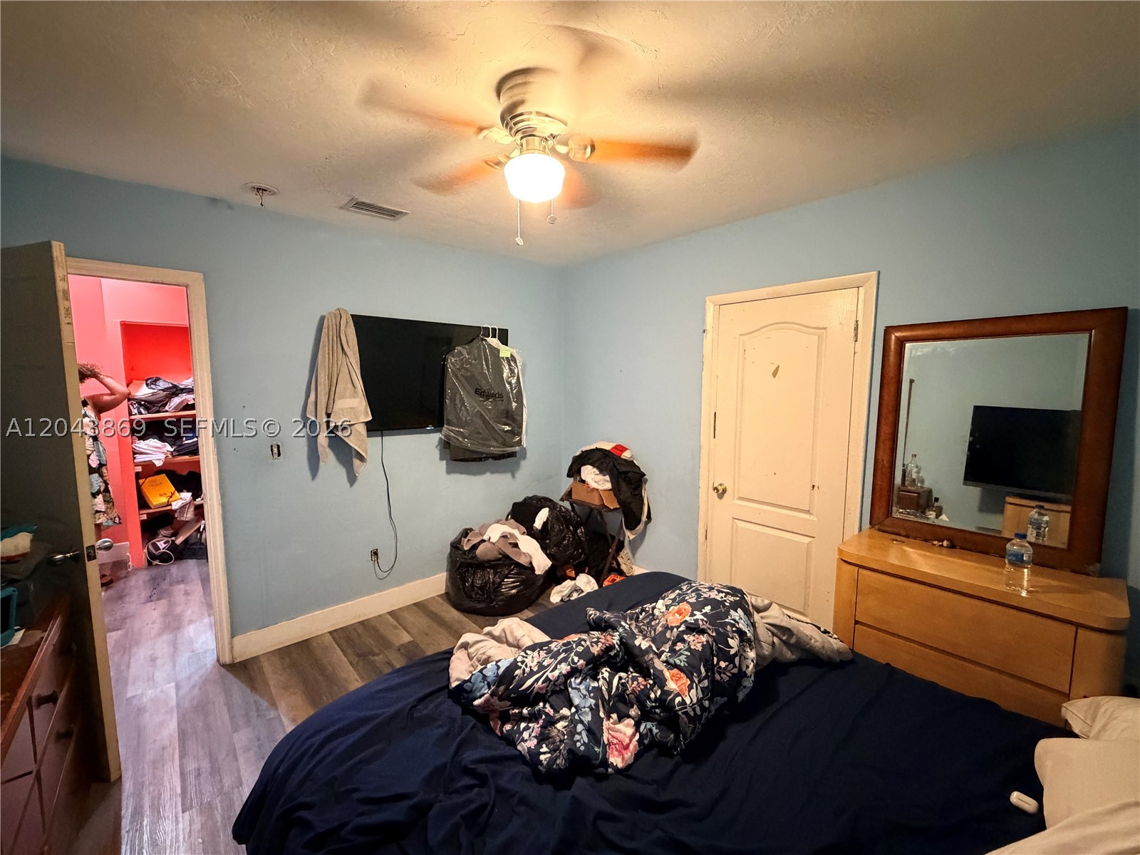 BISCAYNE VILLAGE HEIGHTS - Residential