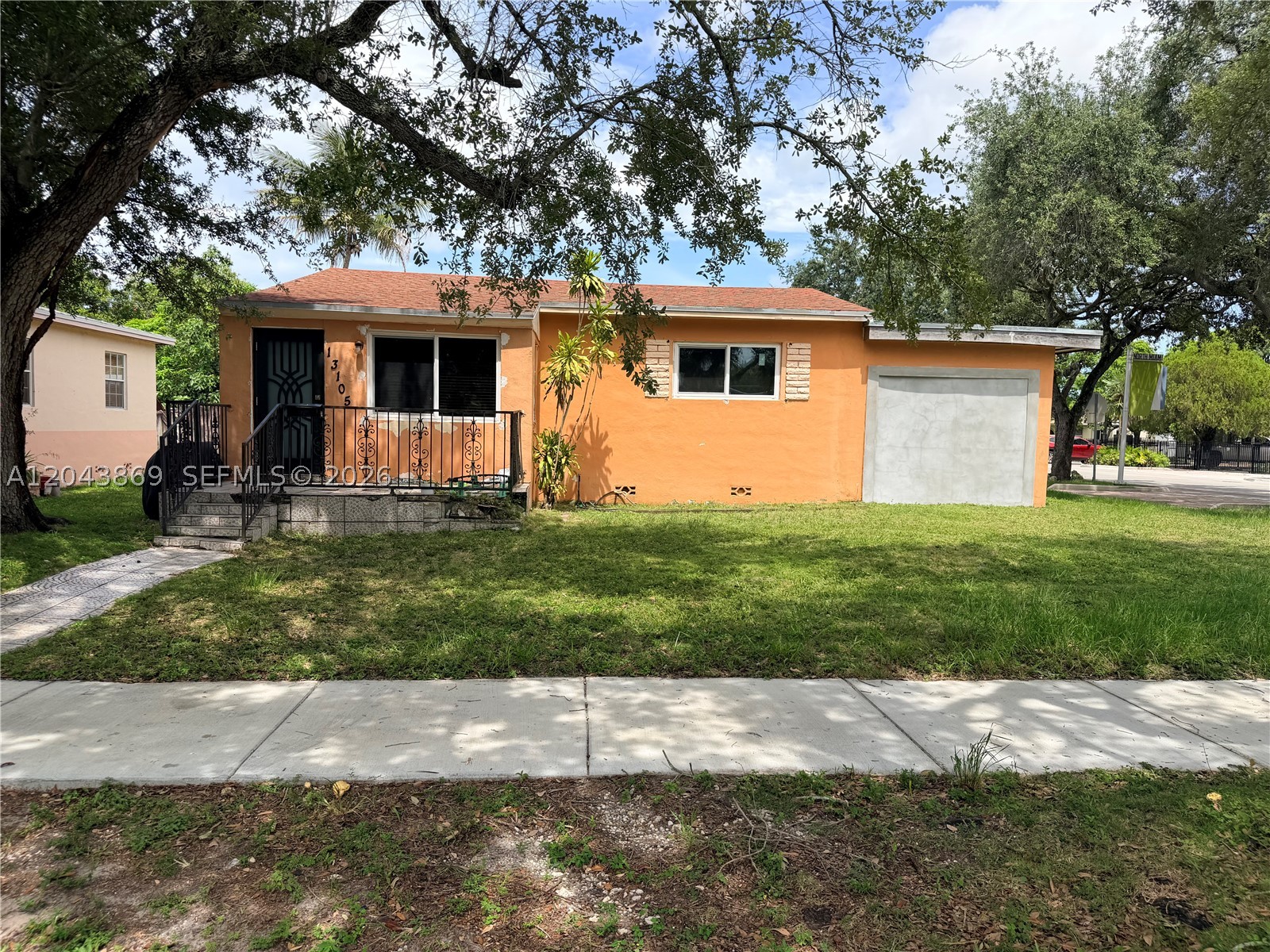 BISCAYNE VILLAGE HEIGHTS - Residential