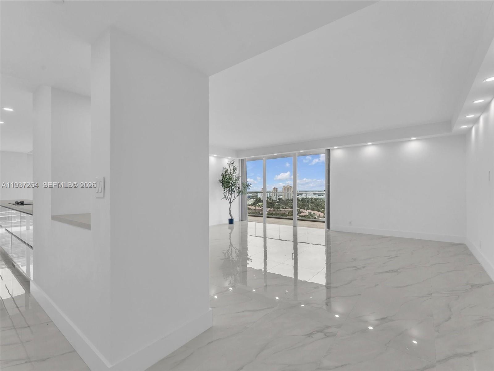 TURNBERRY ISLE CONDO - Residential
