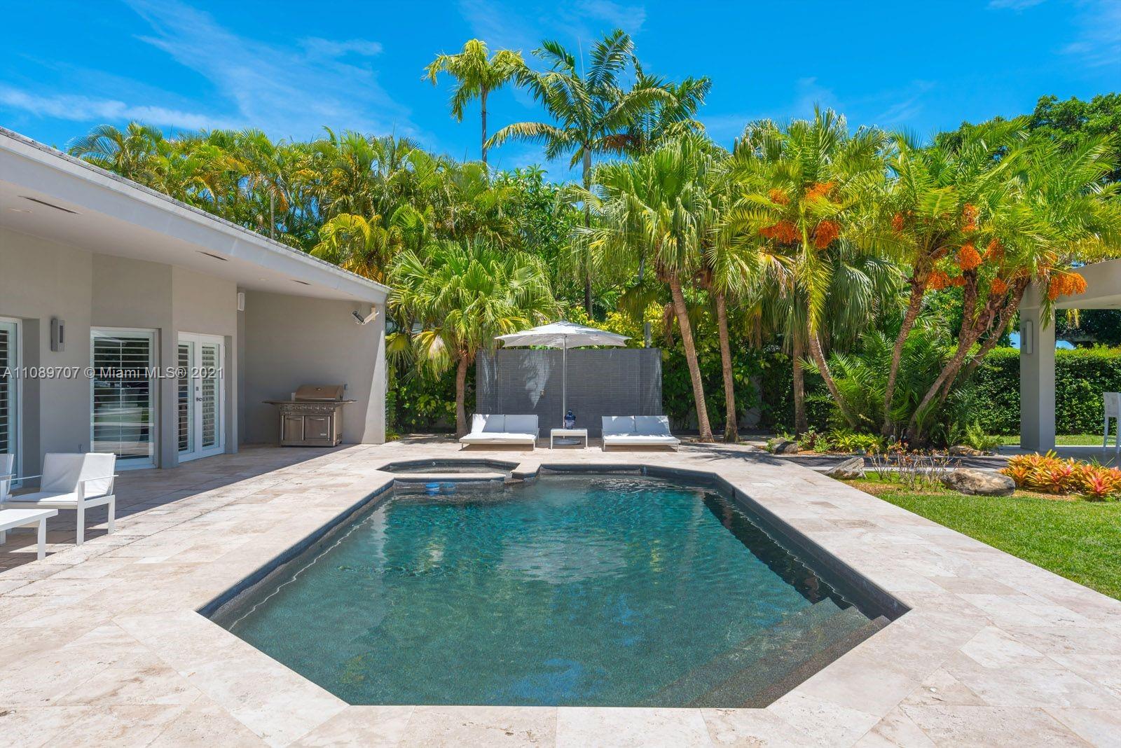 Cape Fla Sec 01 - Residential