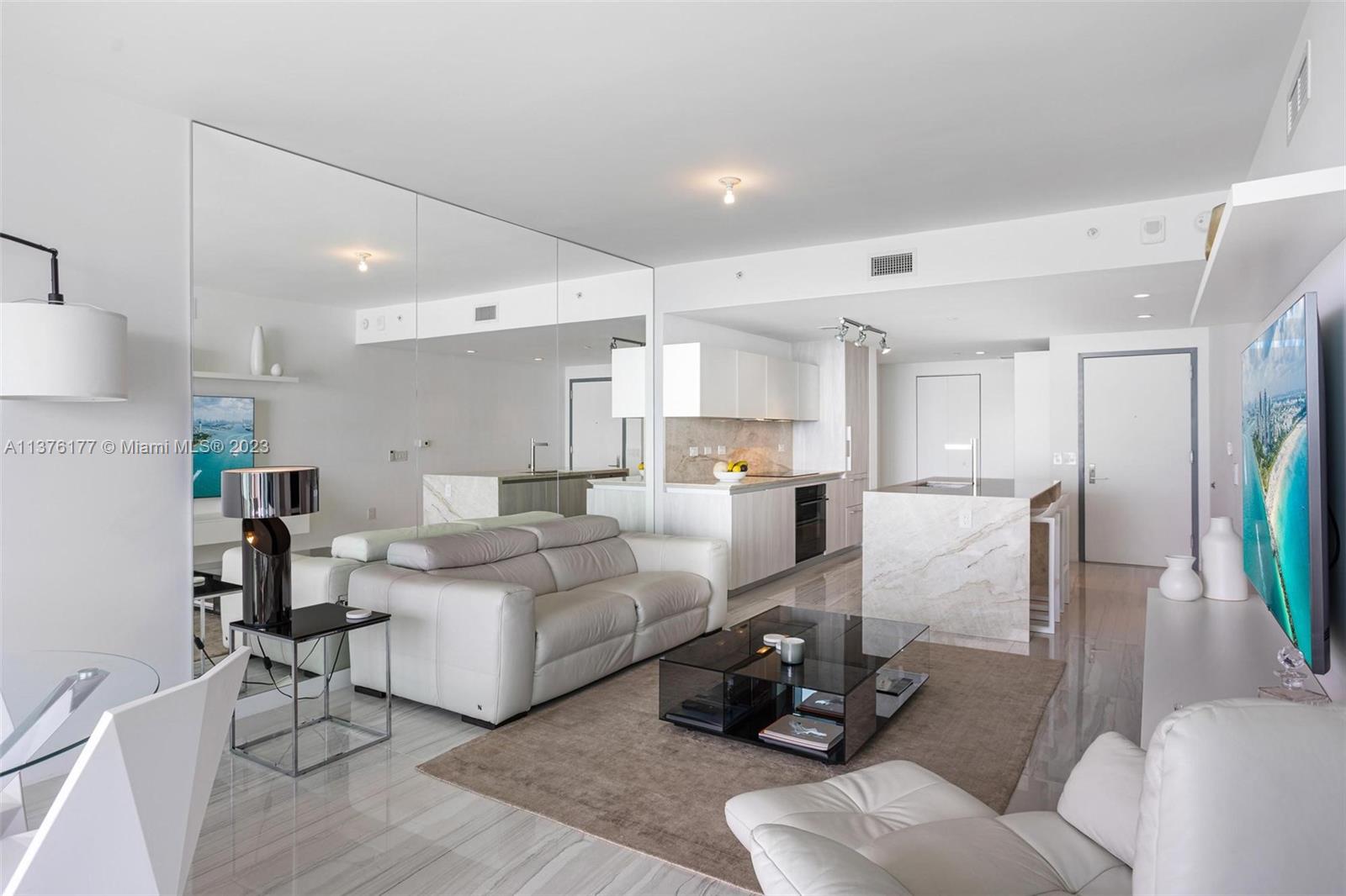 ONE PARAISO CONDO - Residential Lease