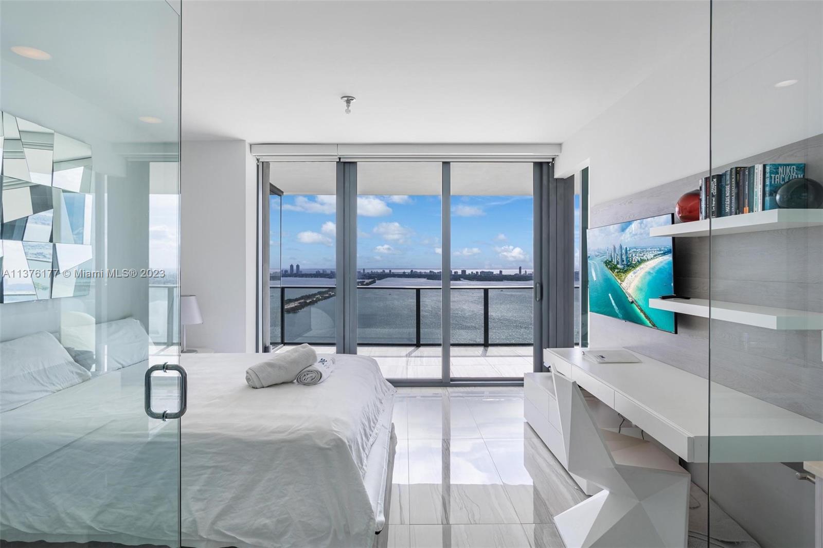 ONE PARAISO CONDO - Residential Lease
