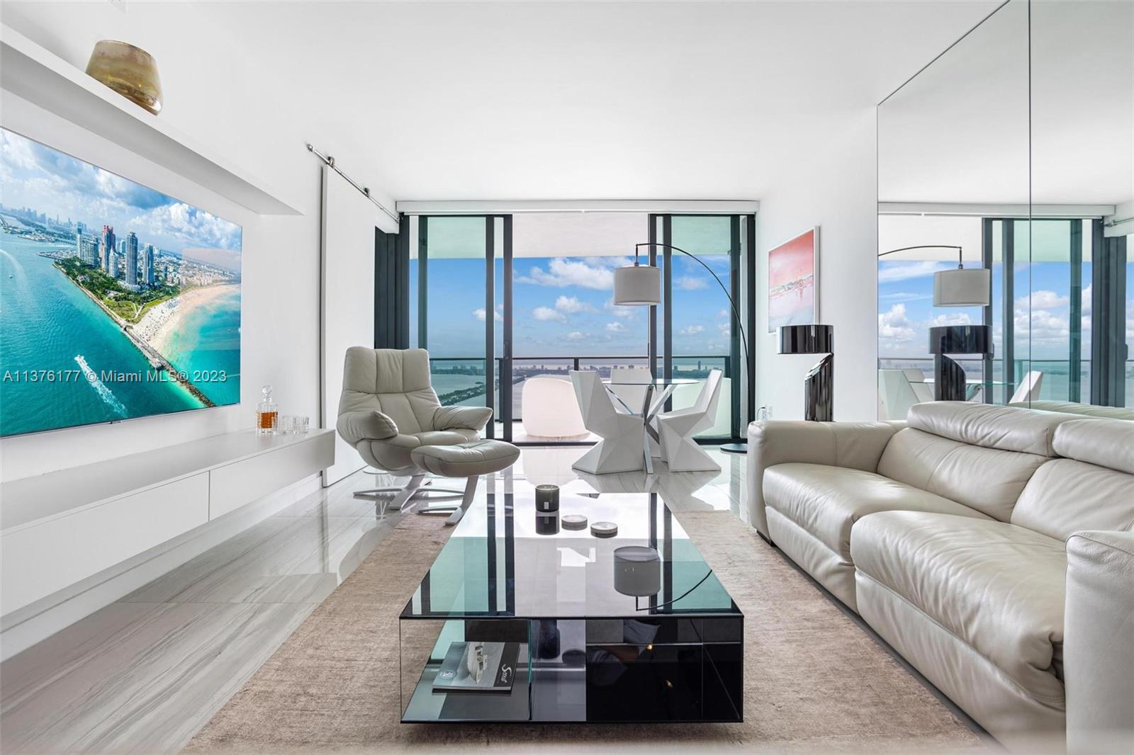 ONE PARAISO CONDO - Residential Lease