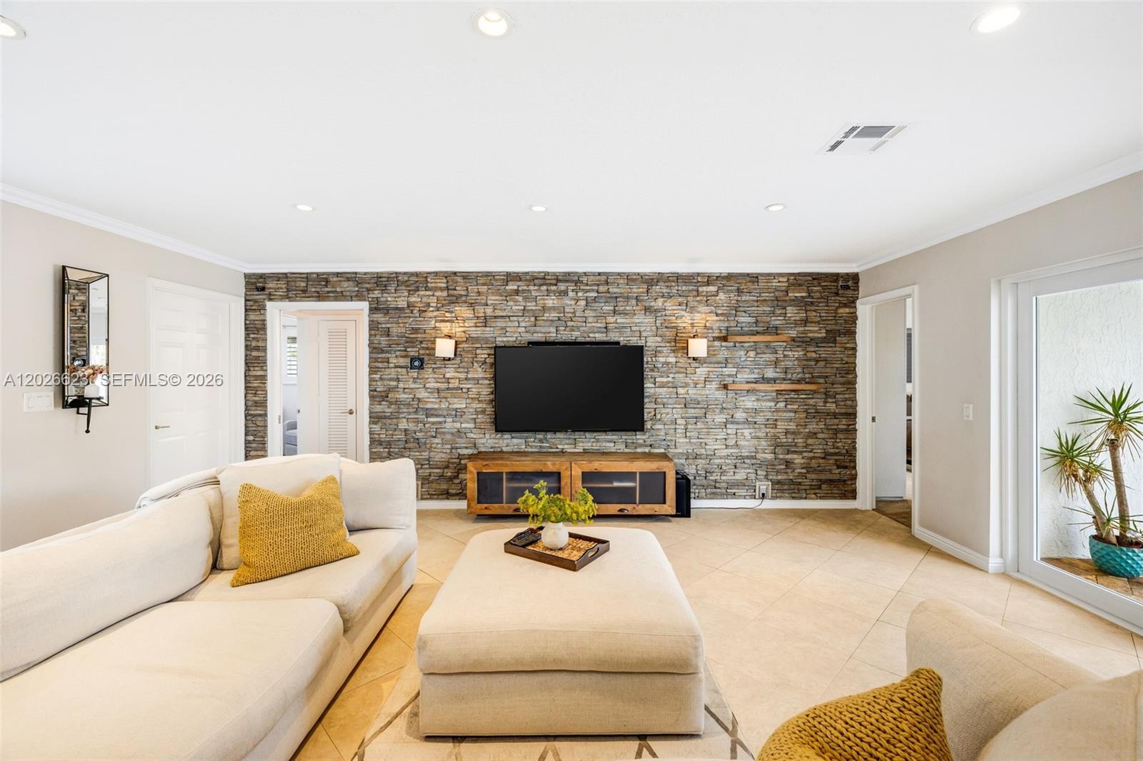 HIGH RIDGE ESTATES ADD - Residential