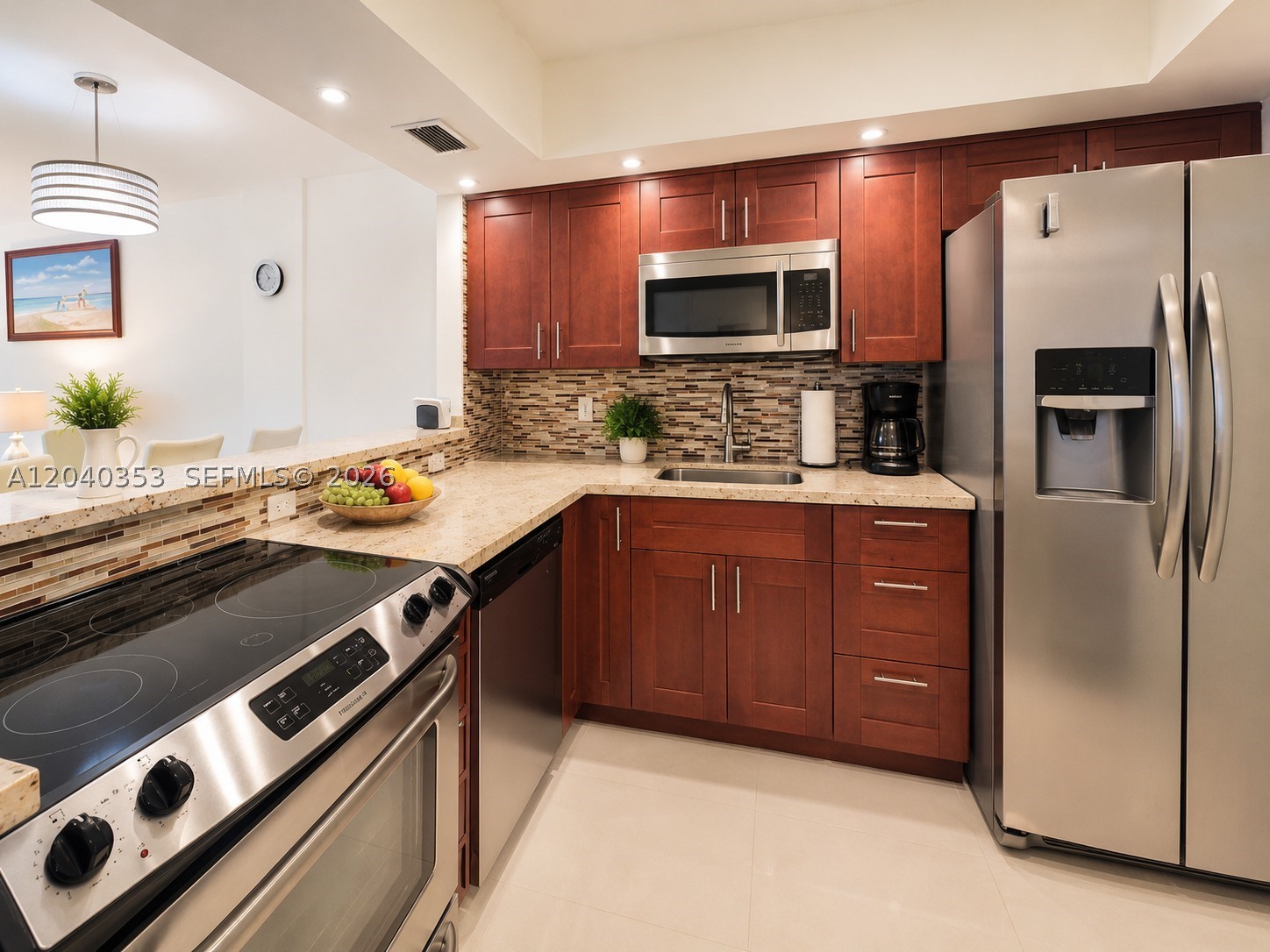 APRIL BREEZE CONDO - Residential