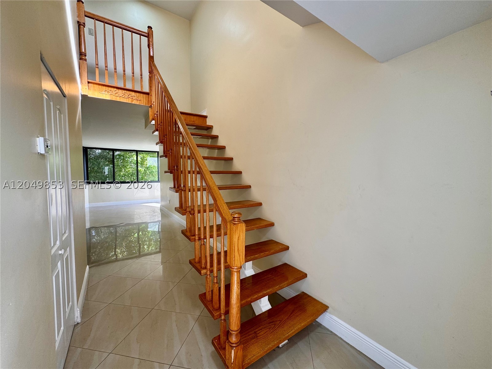 VERABELLA FALLS CONDO - Residential Lease
