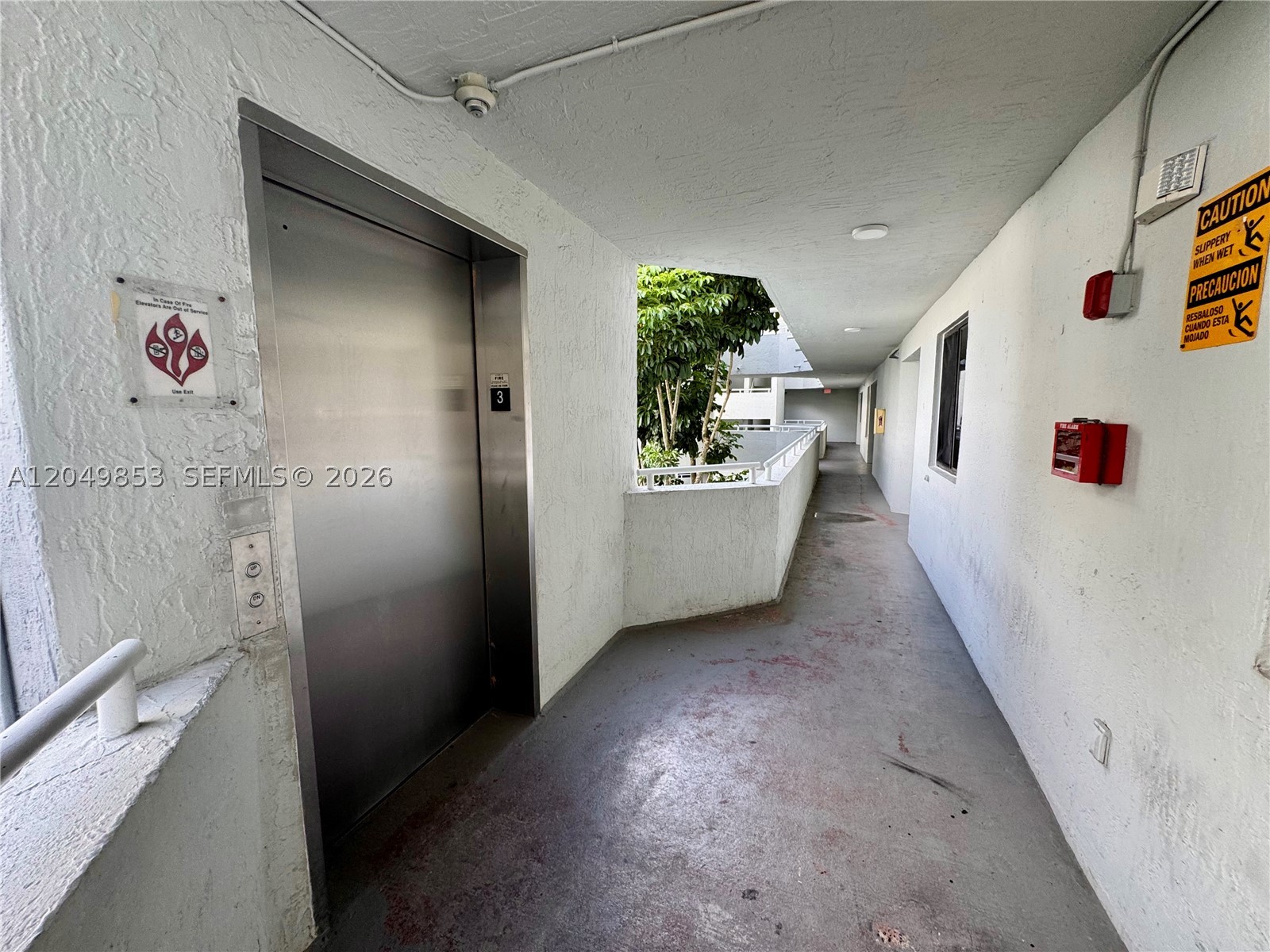 VERABELLA FALLS CONDO - Residential Lease