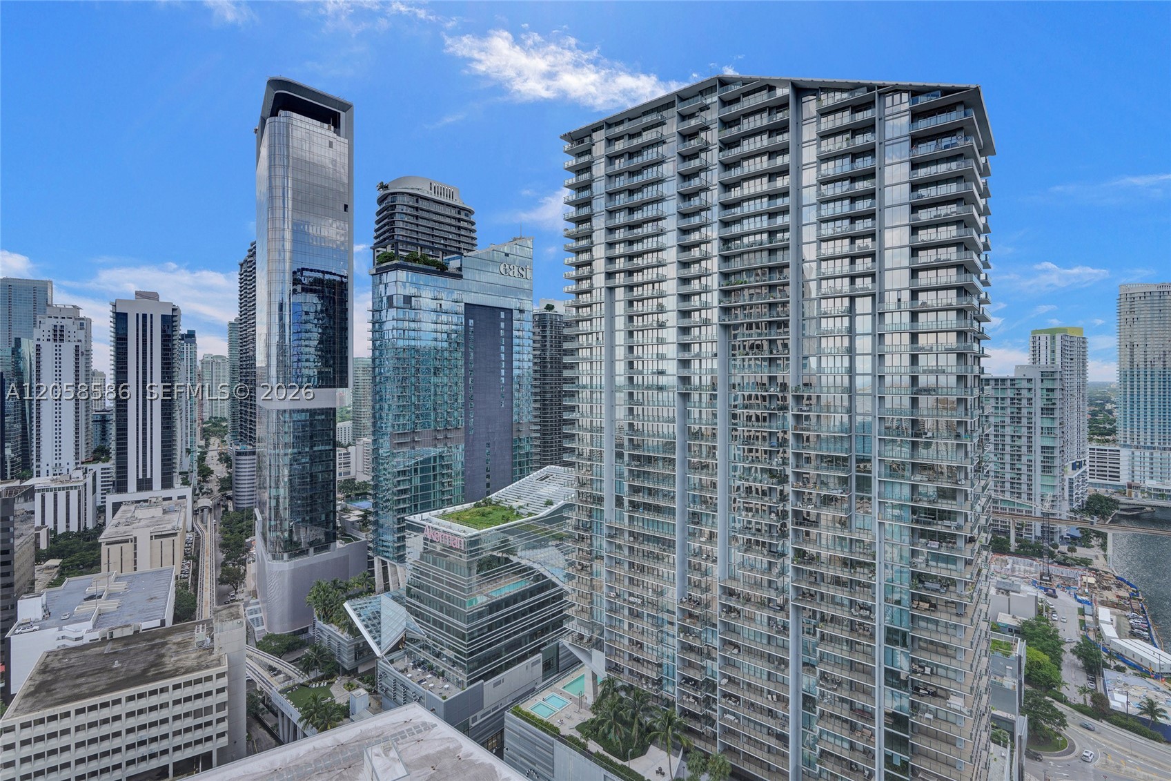 500 BRICKELL WEST CONDO - Residential