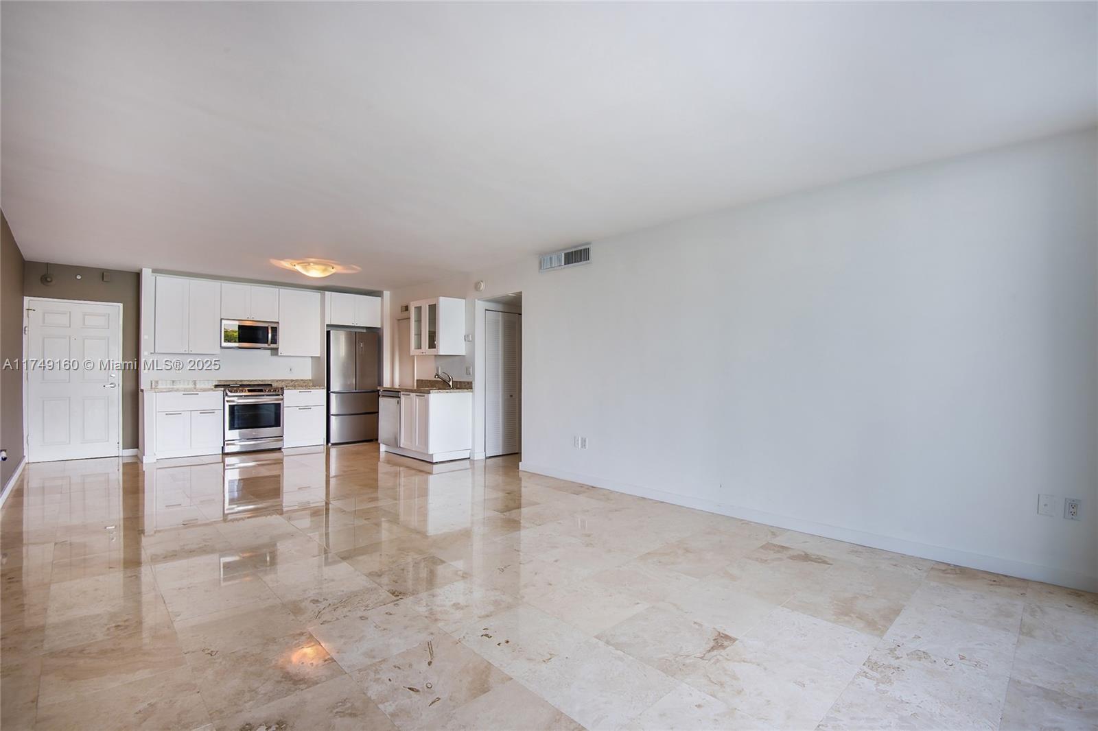 ISLAND POINTE CONDO - Residential Lease
