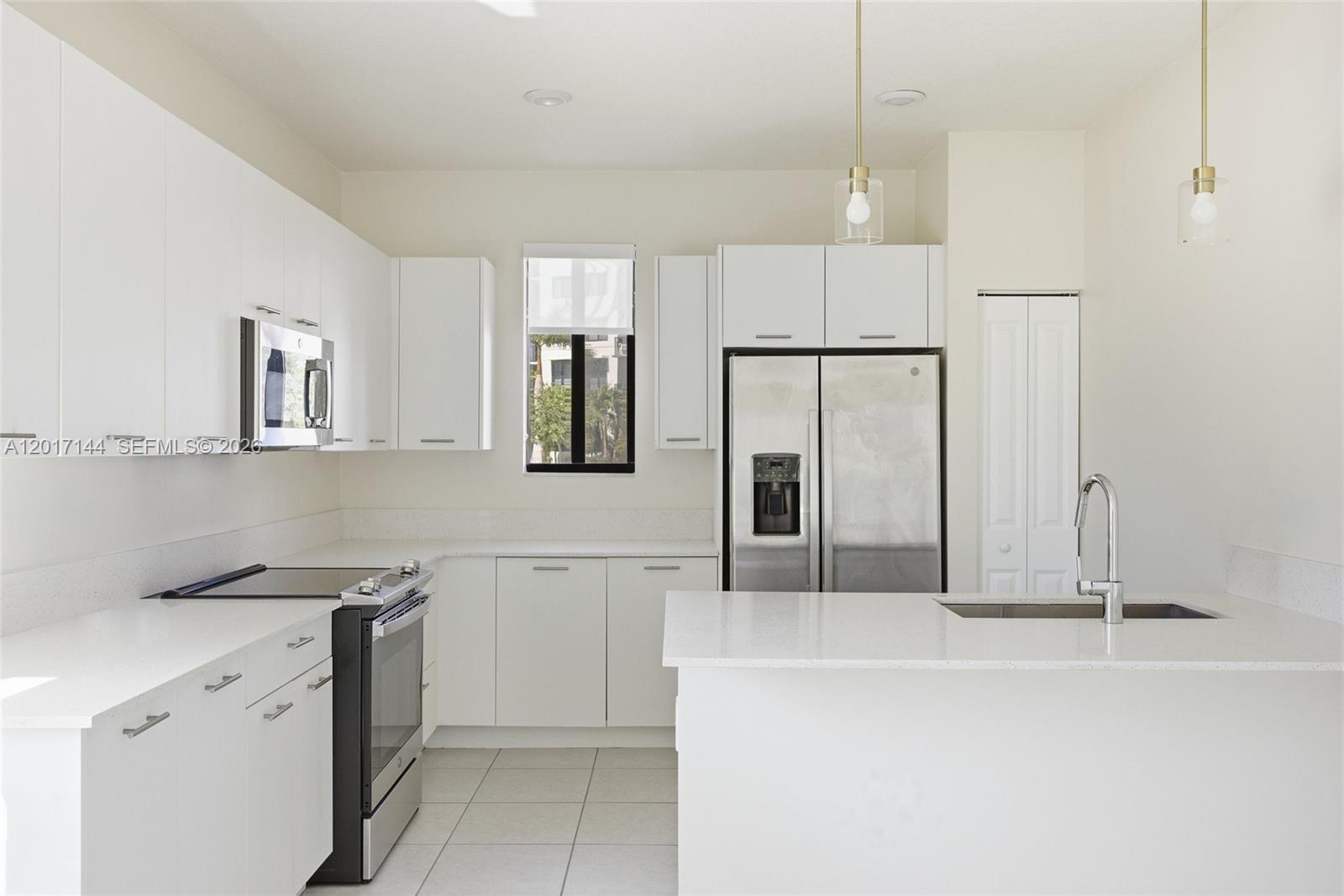 Downtown Doral - Residential