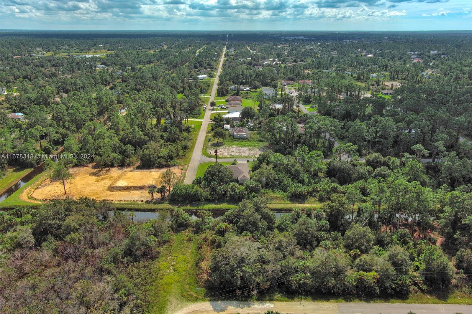 LEHIGH ACRES - Land
