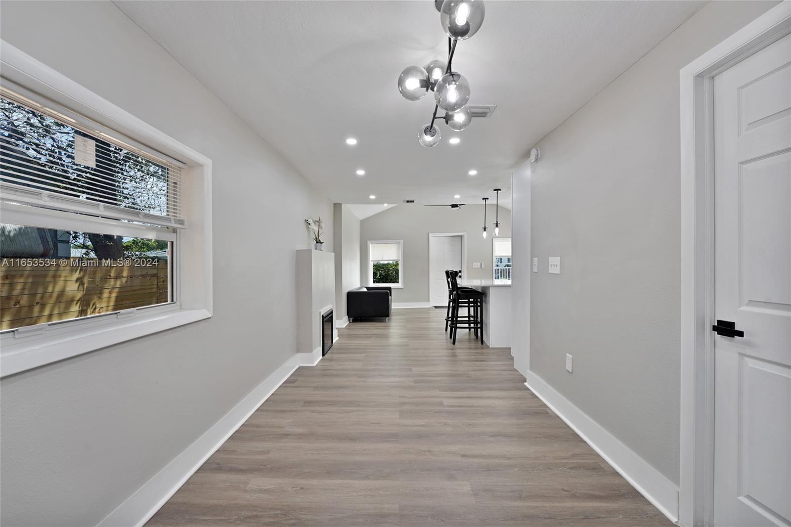 BUENA VISTA GARDENS - Residential Lease