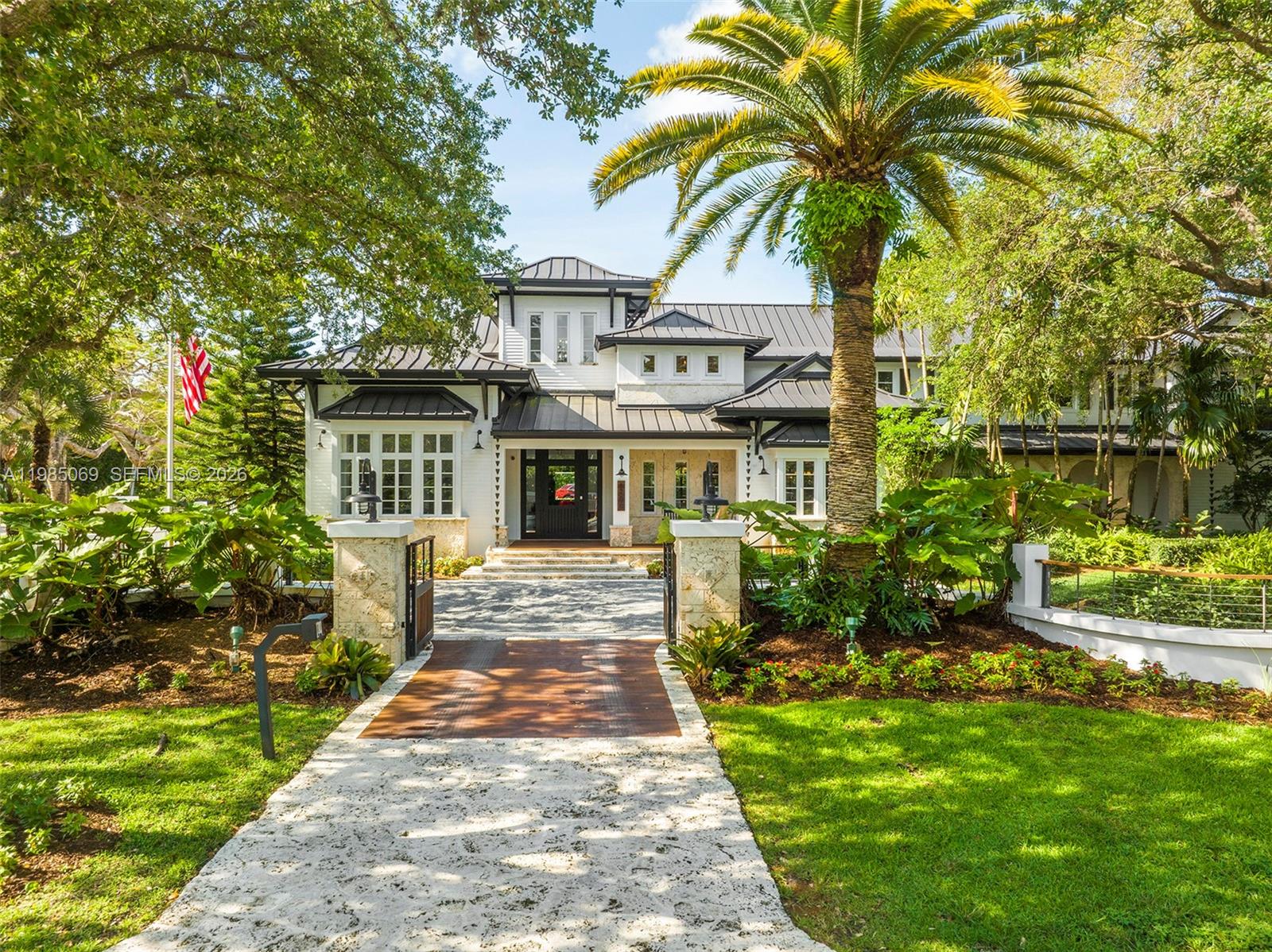 MARTIN BROS LUDLAM ACRES - Residential
