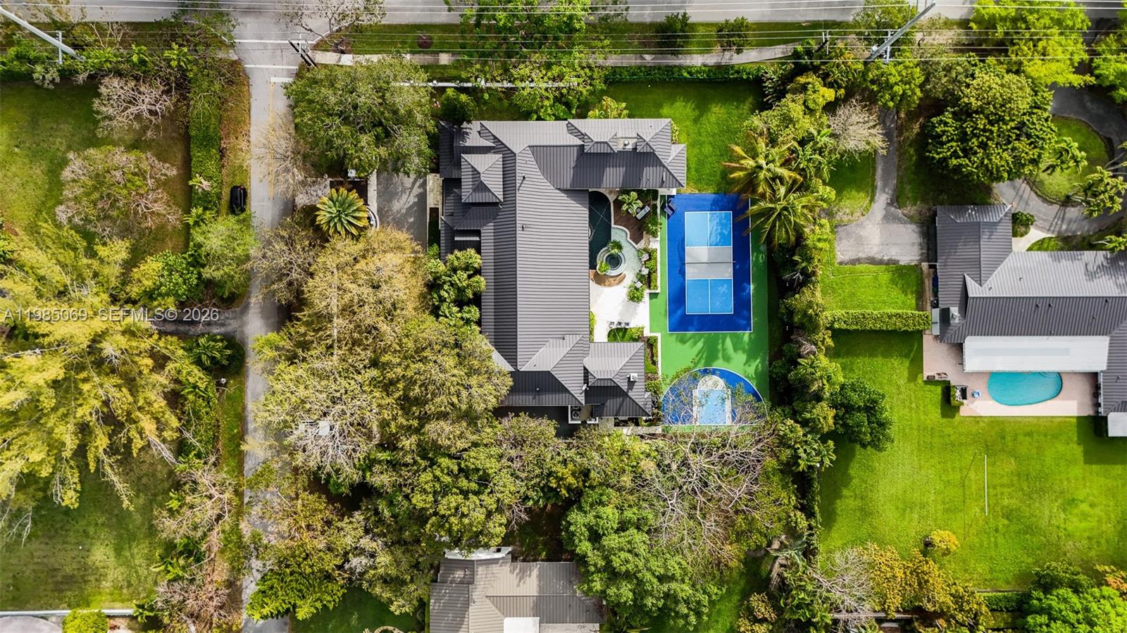 MARTIN BROS LUDLAM ACRES - Residential