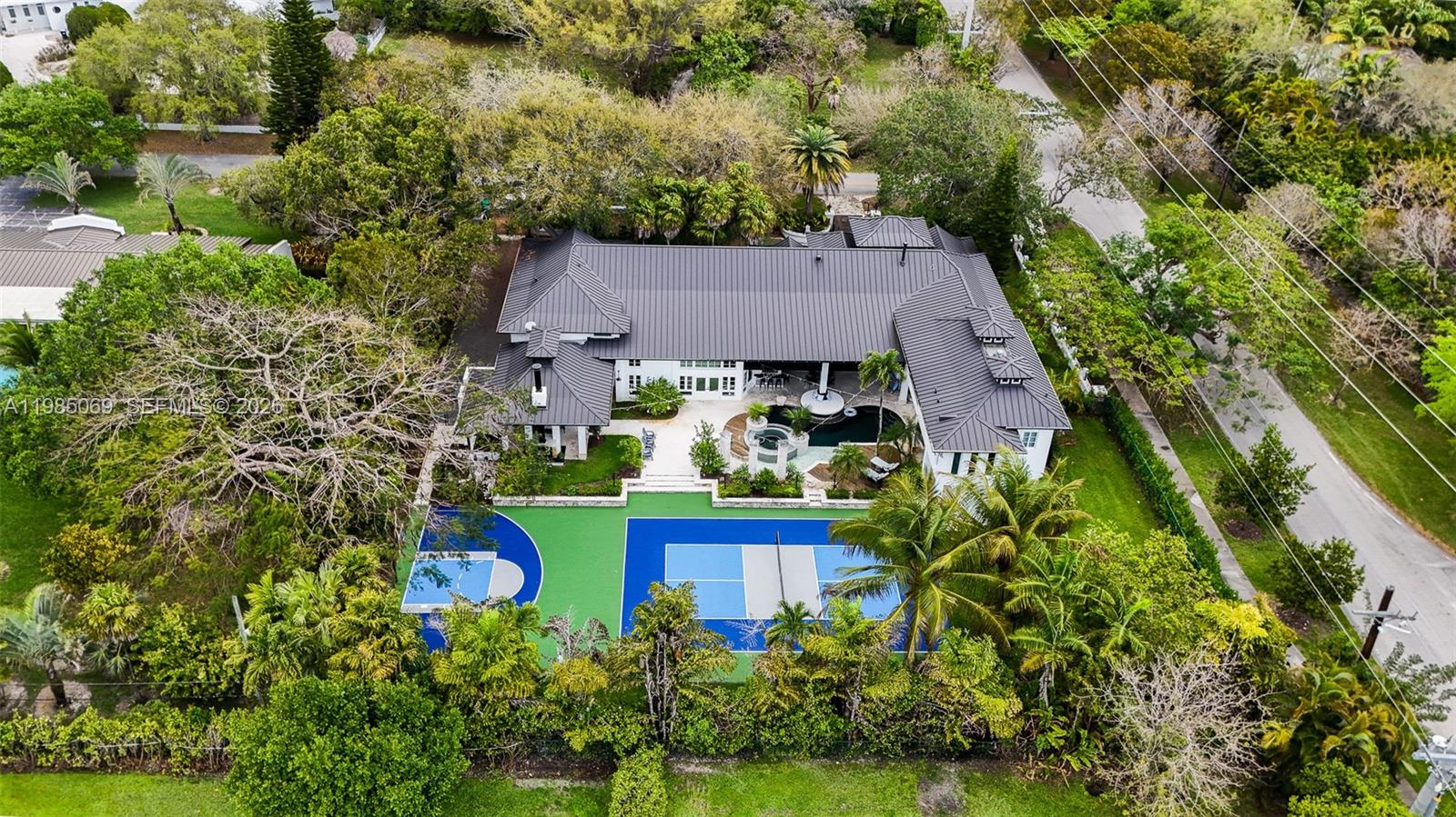 MARTIN BROS LUDLAM ACRES - Residential