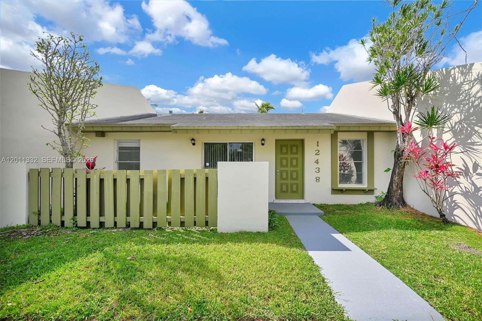 Beautifully maintained 3-bedroom, 1-bath home, featuring a brand-new bathroom and an excellent central Miami location. Conveniently located near major highways, shopping centers, restaurants, and top-rated schools. A fantastic opportunity for homeowners seeking comfort, convenience, and accessibility in a highly desirable neighborhood.
