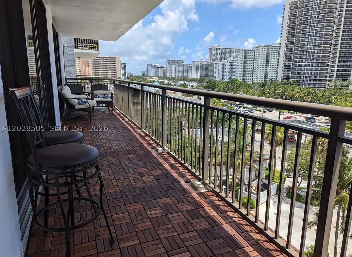 GALT OCEAN TERRACE CONDO - Residential