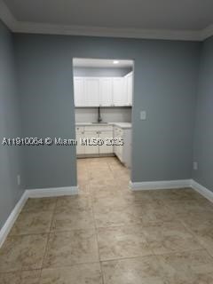CAMBRIDGE CONDO - Residential