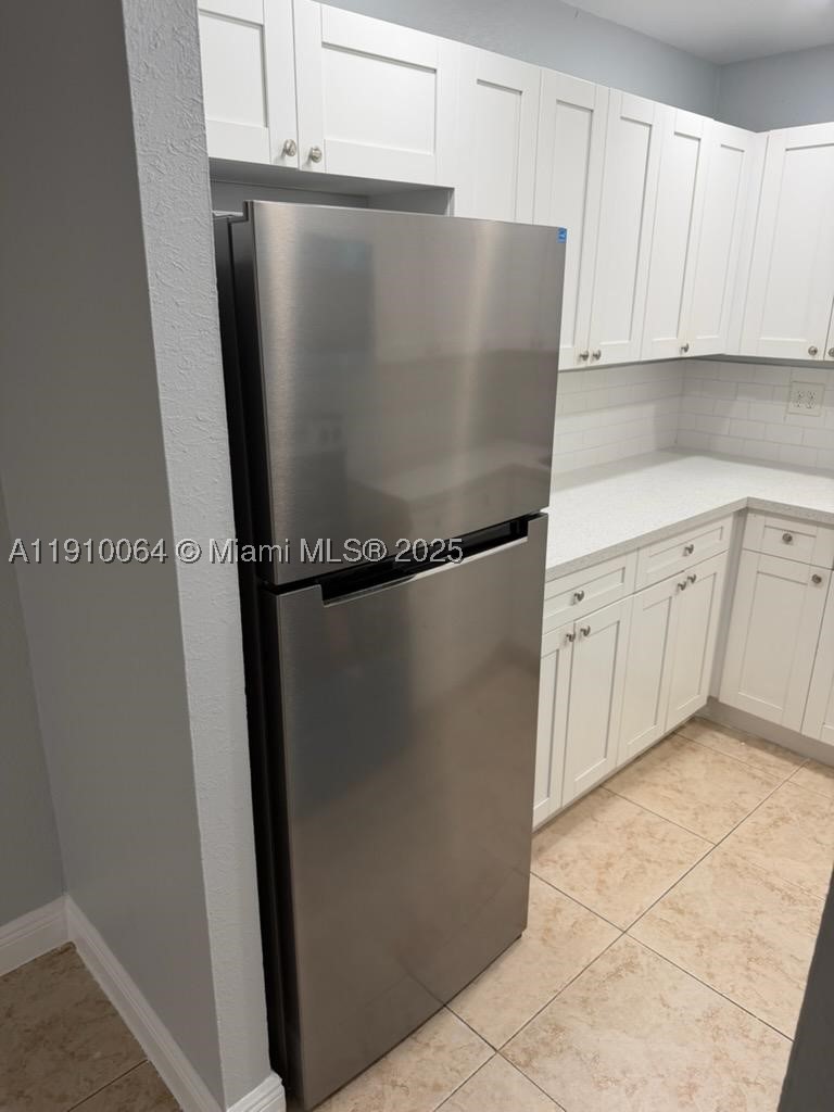 CAMBRIDGE CONDO - Residential