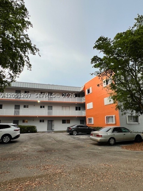 CARIBBEAN GARDENS CONDO - Residential Lease